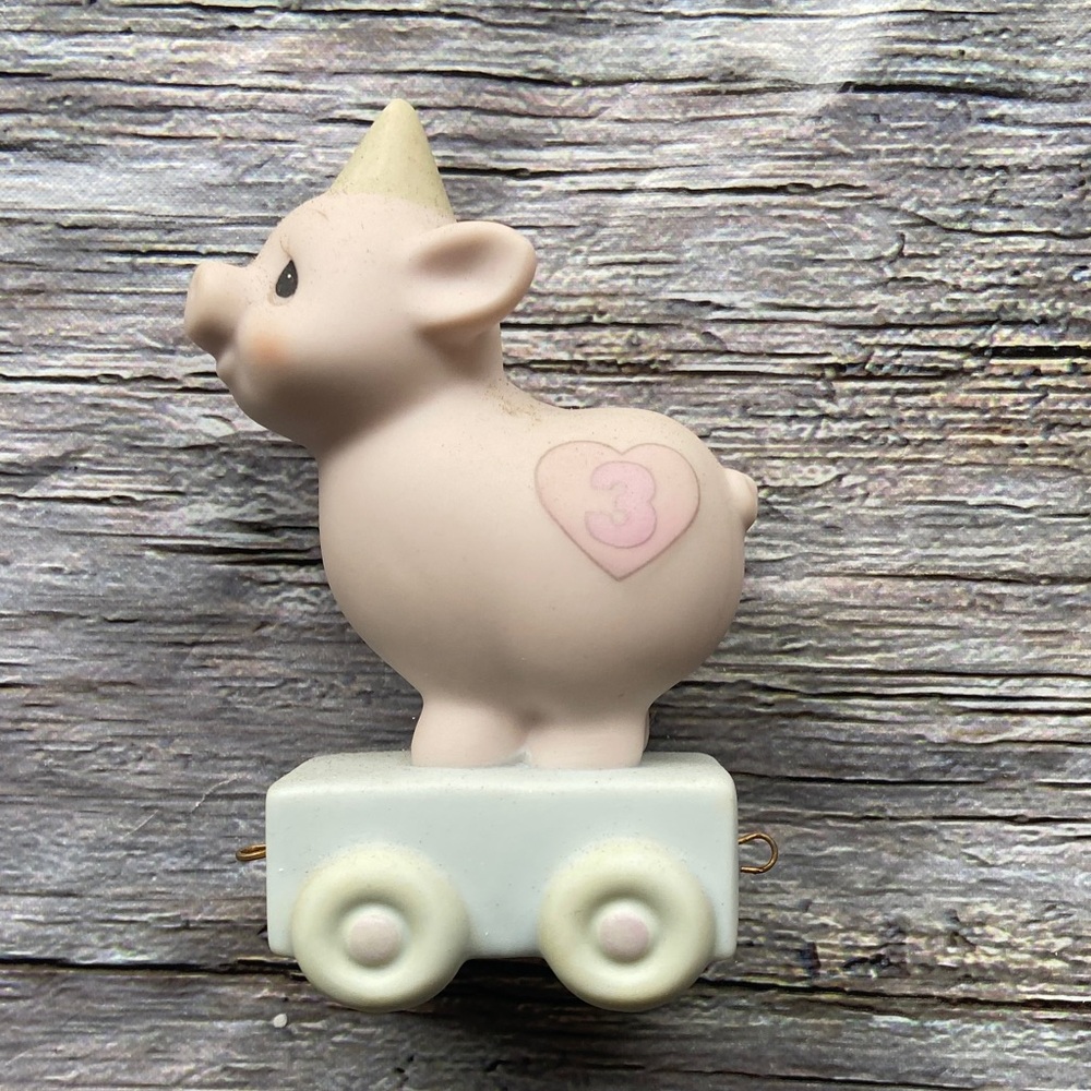 Vintage Precious Moments Birthday Train 3rd Birthday Piglet with Box